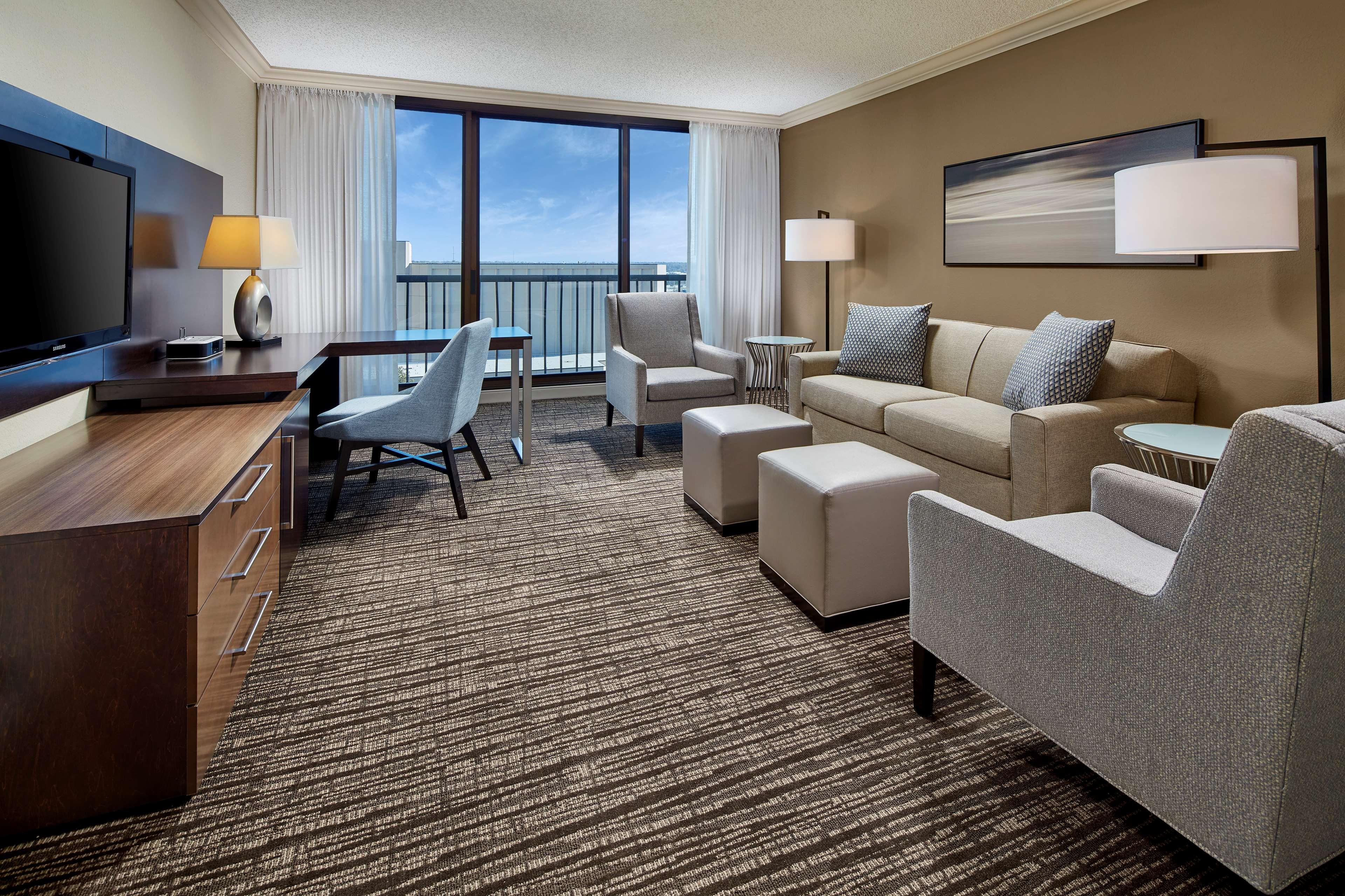 Hyatt Regency Tulsa Downtown Hotell Exteriör bild