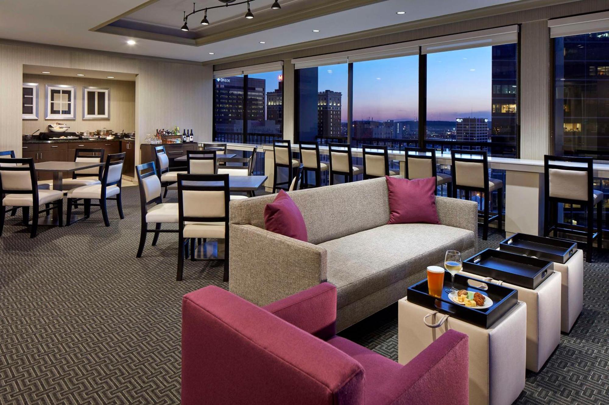 Hyatt Regency Tulsa Downtown Hotell Exteriör bild